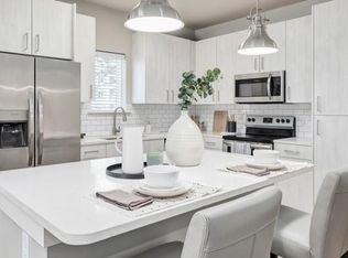 10811 Colonial Gateway Dr #1-102, Fort Myers, FL 33905