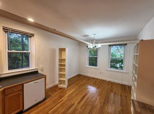97 Mason Ter APT B, Brookline, MA 02446