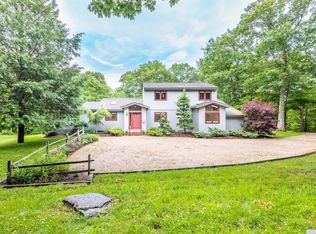 373 Shaker Ridge Dr, Canaan, NY 12029