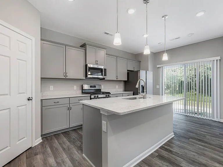 4868 Osprey Pointe Dr — Photo 8