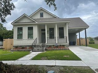 6643 Congress Dr, New Orleans, LA 70126