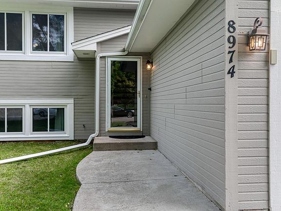 3rd image of 8974 Quinwood Ln N