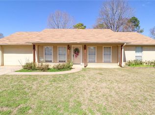 602 Oakland Dr, Natchitoches, LA 71457