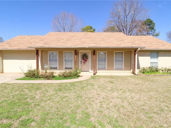 602 Oakland Dr, Natchitoches, LA 71457