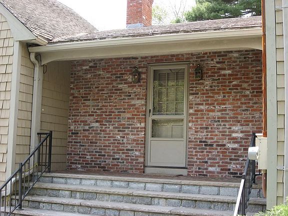 5th image of 147 King St