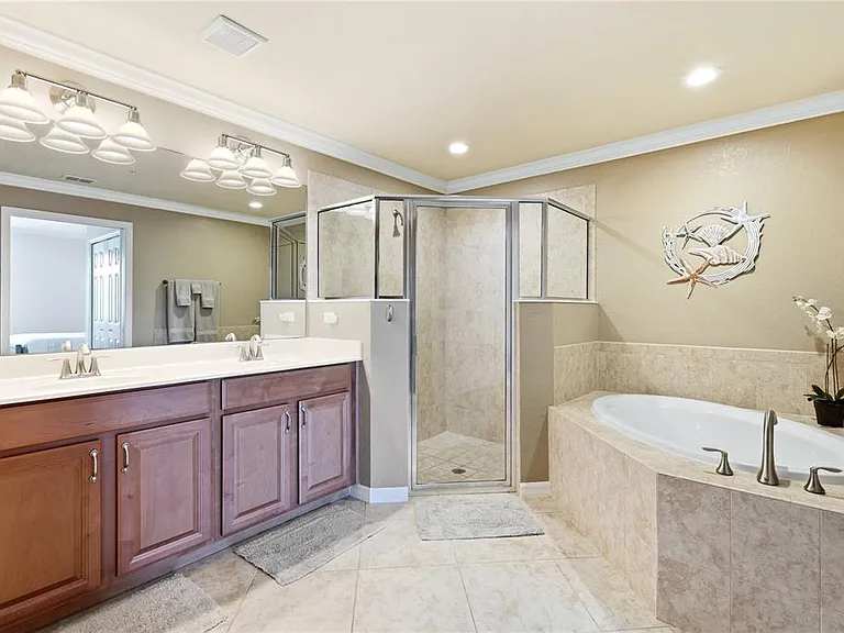 424 Winding Brook Ln #104 — Photo 23