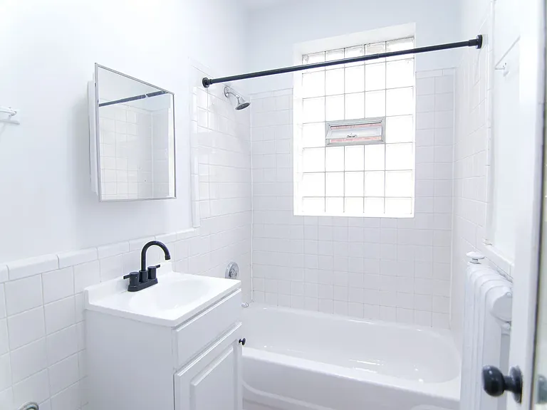 905-915 W Carmen Ave #310 — Photo 39