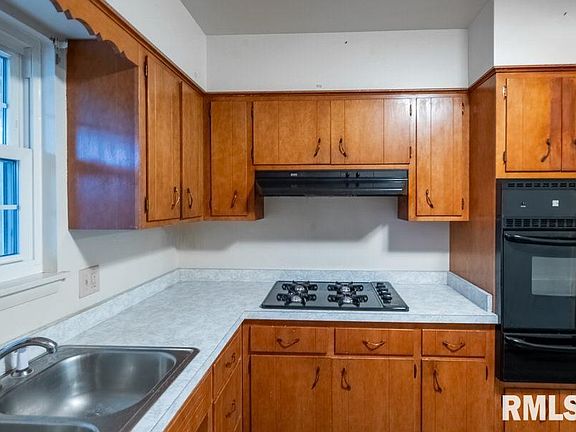 3rd image of 2407 W Wagner Ln