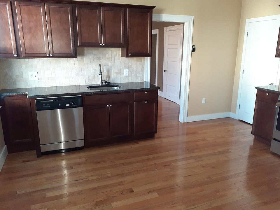 1st image of 38 Savin Ave #2