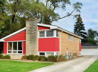 2534 Bel Air Dr, Glenview, IL