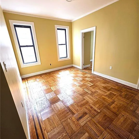 316 E 94th St #2R — Photo 8