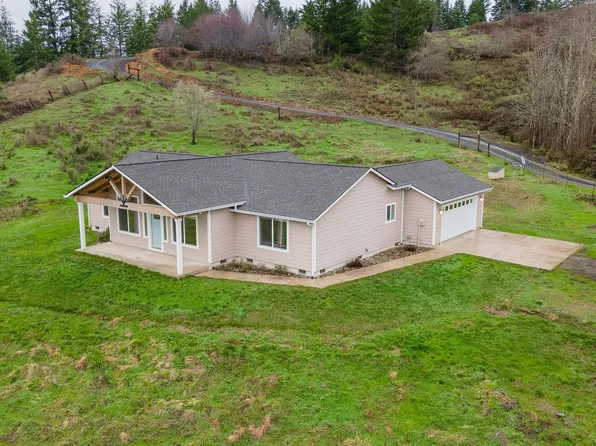 92097 N Fork Ln, Myrtle Point, OR 97458