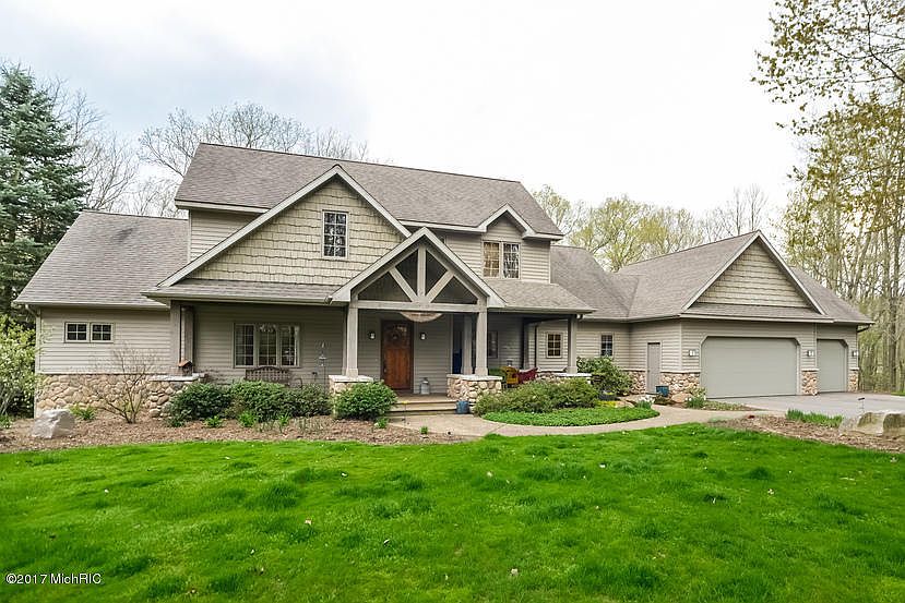 1st image of 2935 Pickford Dr SE