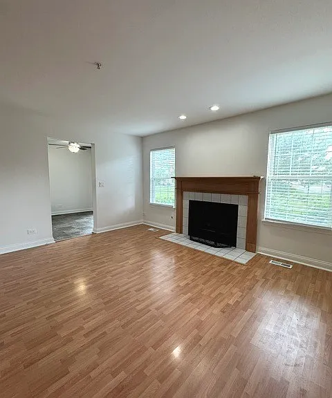 2479 Frost Dr — Photo 9