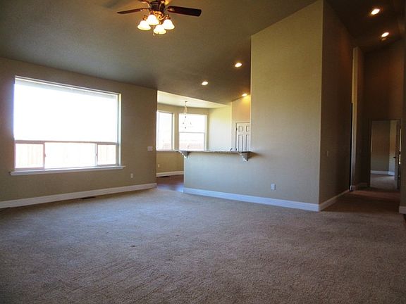 5th image of 1154 San Marcos Cir