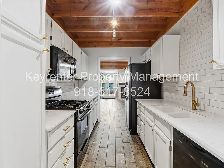 1616 S Peoria Ave #4 — Photo 5