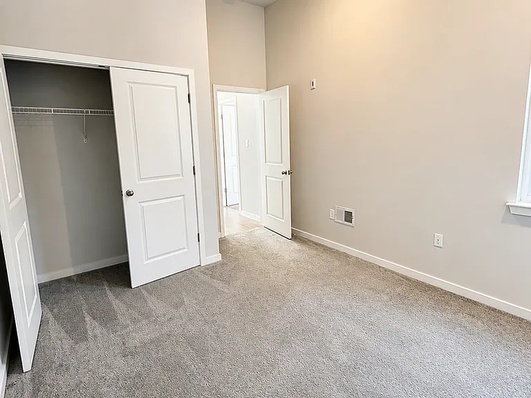 4304 Cresson St — Photo 9