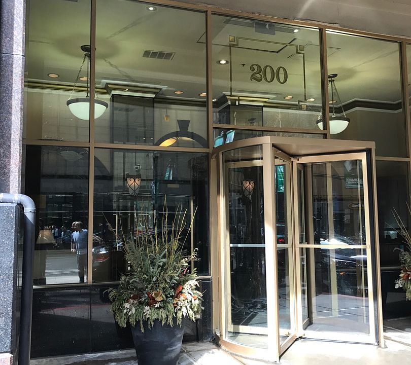 1st image of 200 N Dearborn St Unit 3305