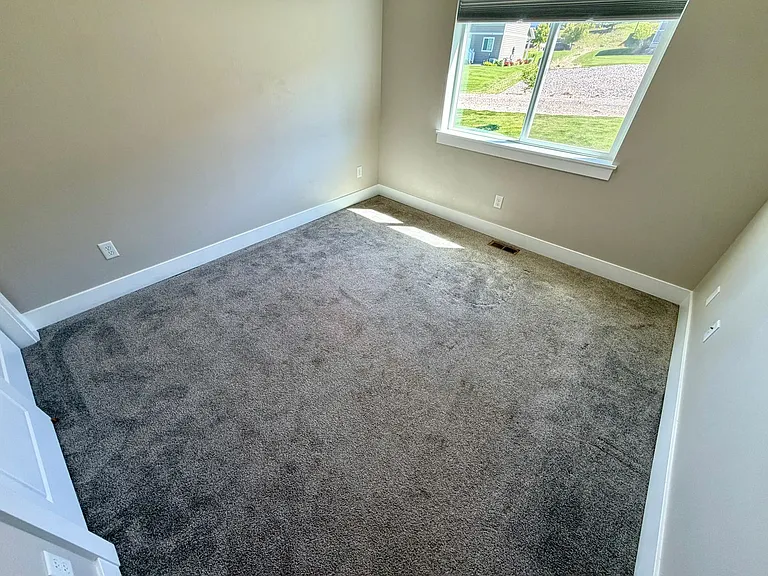 3267 Cabernet Dr. — Photo 17