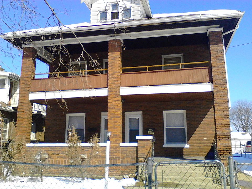 1st image of 634 16th Ave