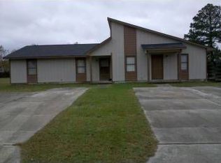119 Eulon Loop APT A, Raeford, NC 28376