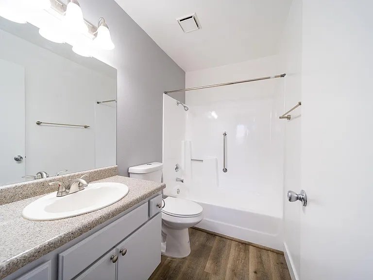 Heritage Park Apartments 55+ Community — Photo 13