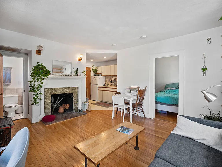 50 Columbus Ave #7 — Photo 2