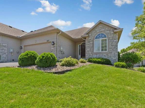 827 Vardon Ct, Faribault, MN 55021