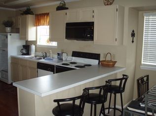 37 Lantern Bay Ln, Branson, MO 65616