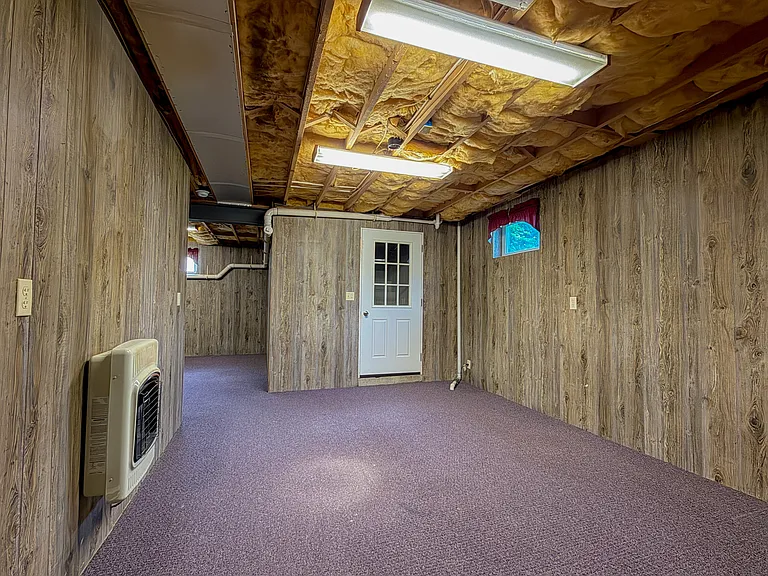 1387 Sheep Hill Rd — Photo 27