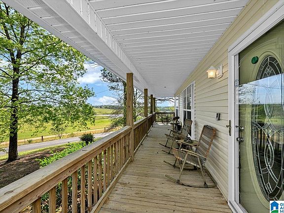 4th image of 458 Jones Rd