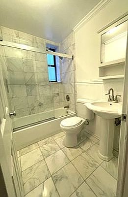 5th image of 4 W 109th St APT 3A