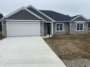 614 Freds Ct, Kendallville, IN 46755