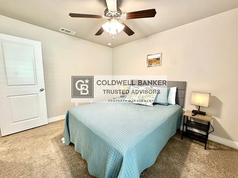 3108 Urbana Ave — Photo 16