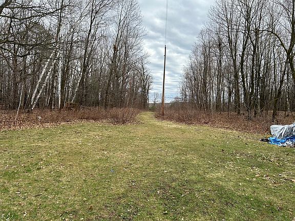 2nd image of 39178 Timber Trail Rd