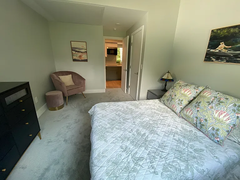21 Saw Mill Rd — Photo 8