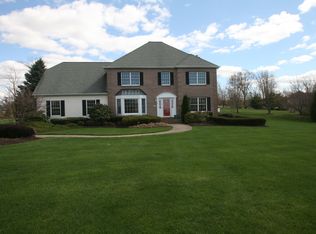 402 Greens Ridge Rd, Stewartsville, NJ 08886