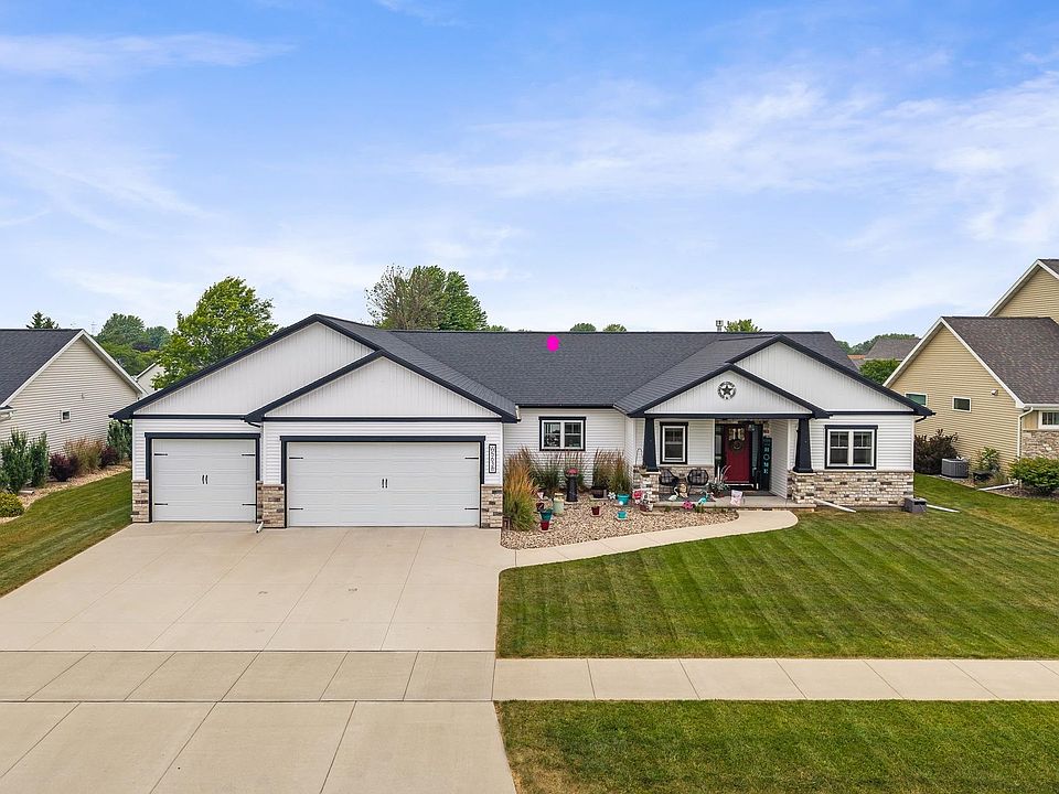 1st image of W5638 Hoelzel Way