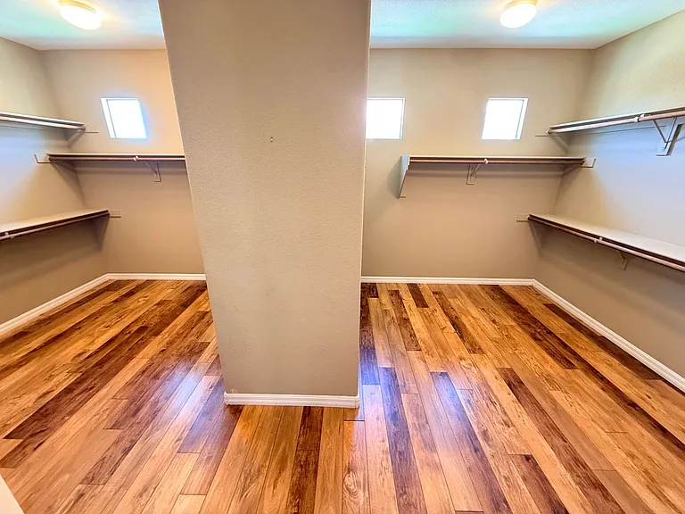 7743 Villa De La Paz Ave — Photo 40