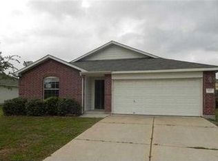 122 Wegstrom St, Hutto, TX 78634