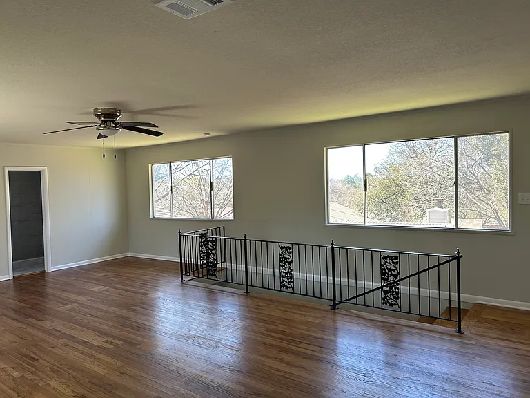 3404 Martin Lydon Ave — Photo 32