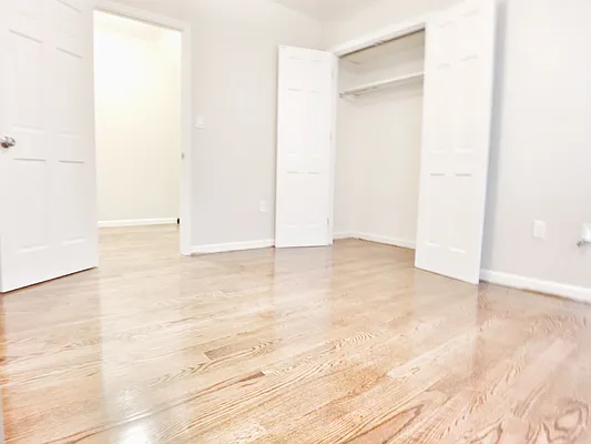 Rented by MAC Realty NY | media 24