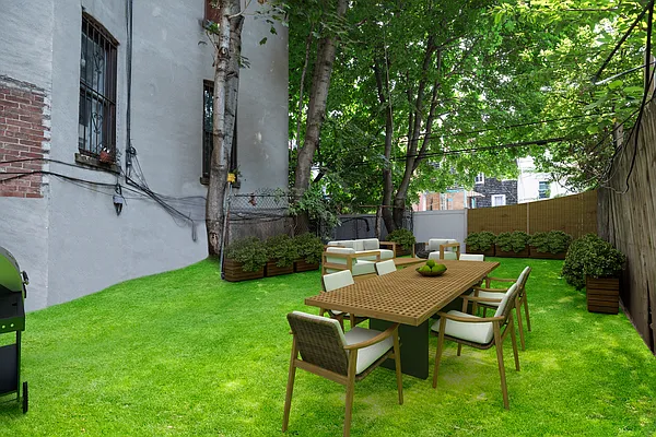 Rented by Platinum Properties | media 22