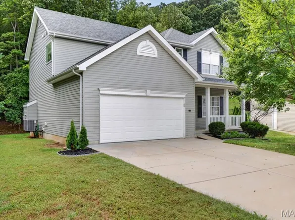 1151 Maywood Dr, Eureka, MO 63025