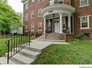 1217 W Fayette Ave APT F, Springfield, IL 62704