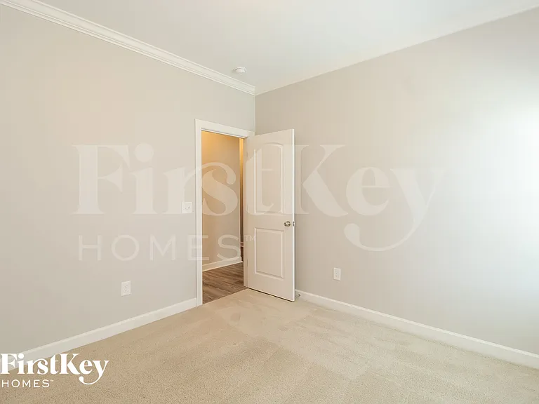 2448 Moss Grove Xing — Photo 10