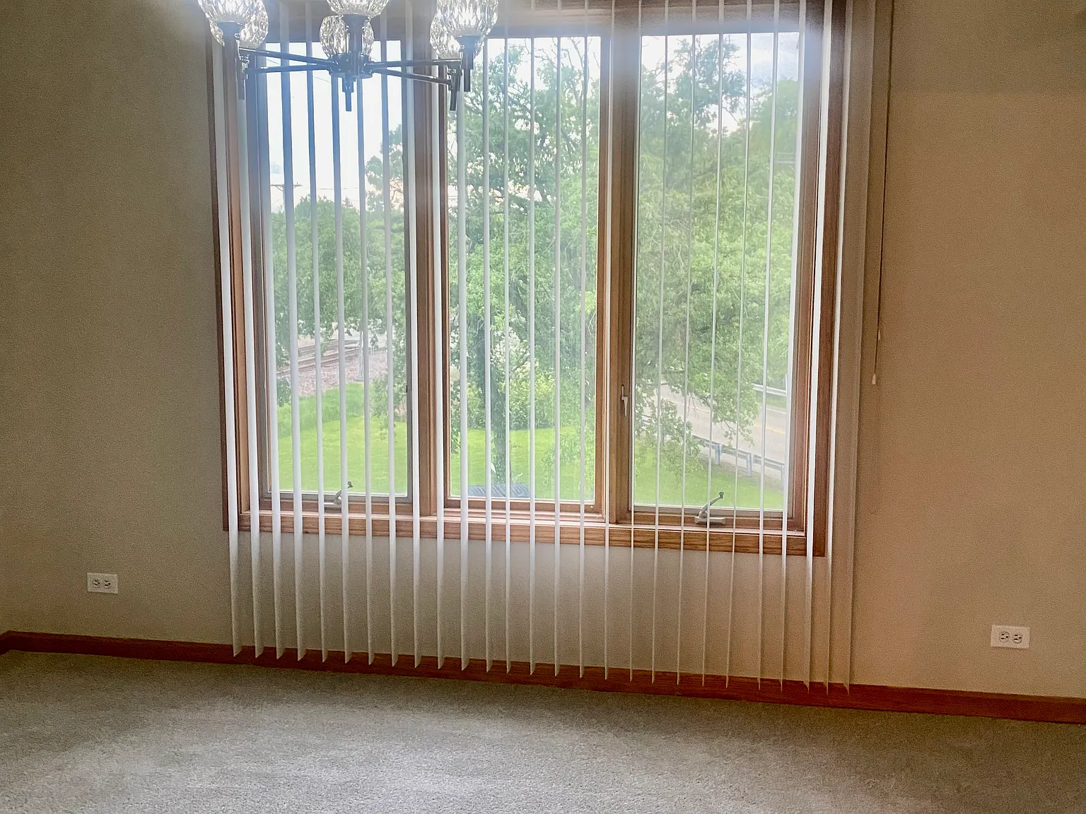 3 bed, 1500 sqft, $2,450 — Photo 3