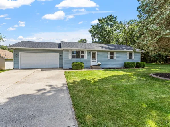 25 S California St, Hebron, IN 46341