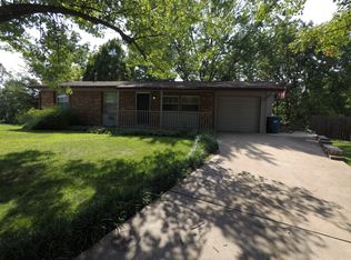 11948 Barbara Dr, Maryland Heights, MO 63043