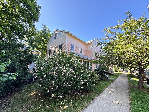 5th image of 23 Edwards St